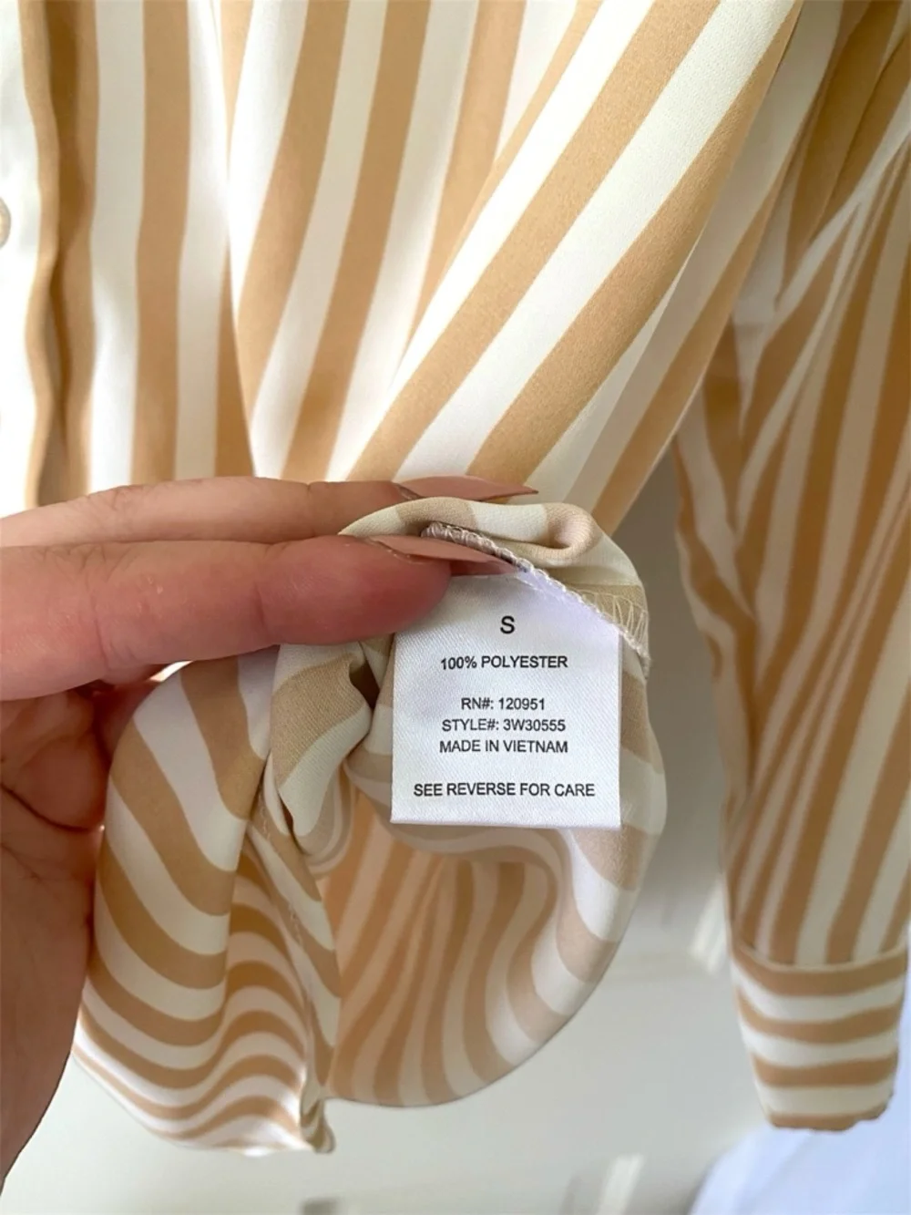 Olive & Oak Tan White Striped Button Down Blouse Womens Small Long Sleeve - Picture 7 of 12